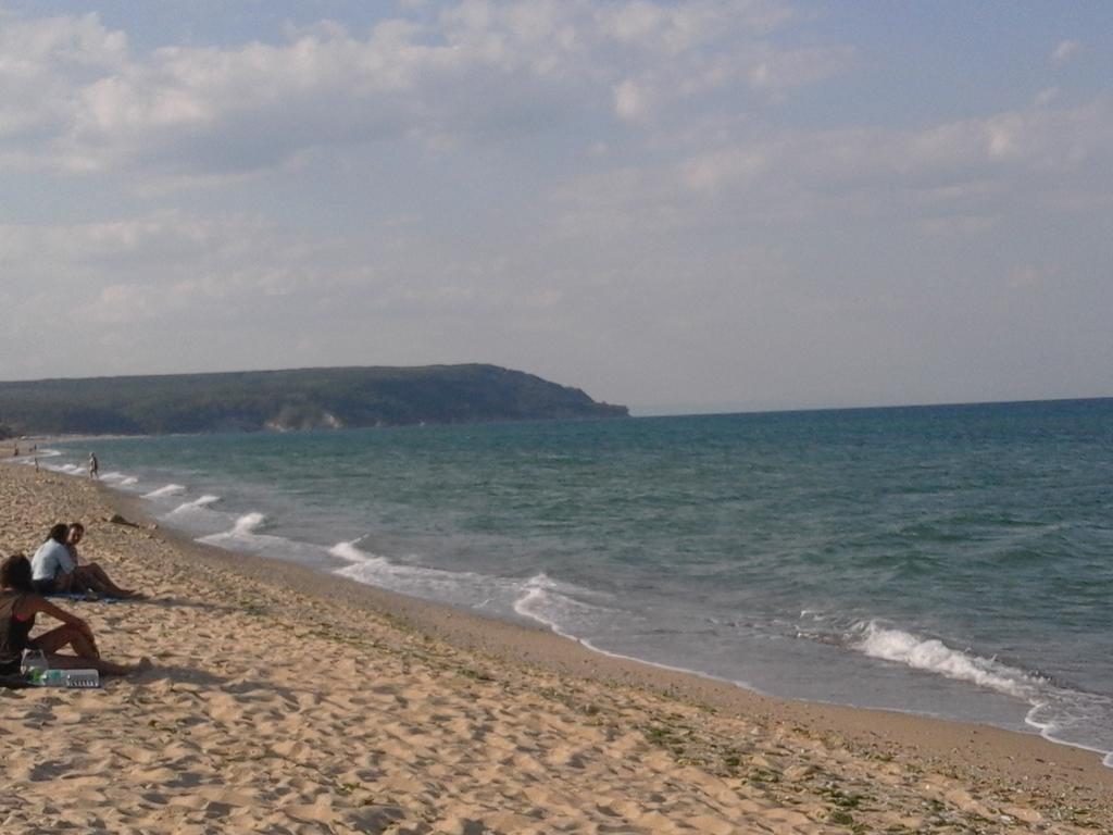 Stai Za Gosti Bazdarovi Apartment Byala  Bagian luar foto